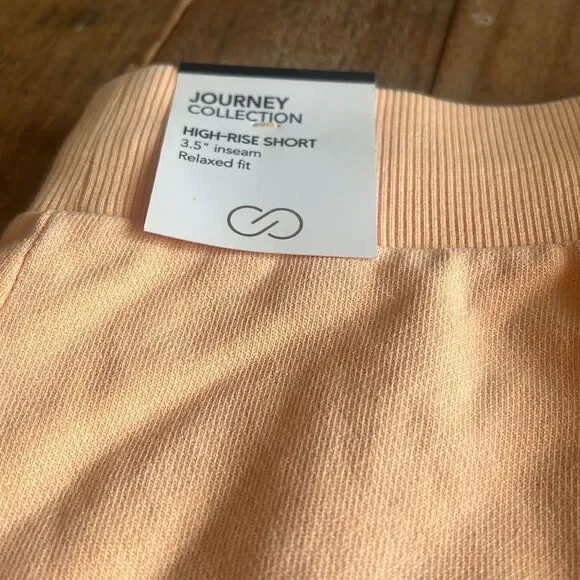 Calia Journey Collection High-rise Shorts for women in color orange/peach - Picture 3 of 5